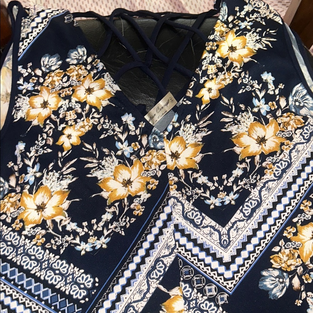 Floral Patterned Dress with Lace-Up Detail